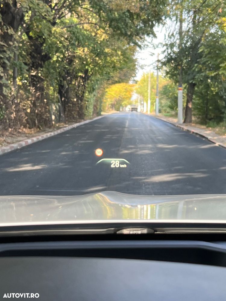 BMW Seria 7 740Le xDrive iPerformance - 34