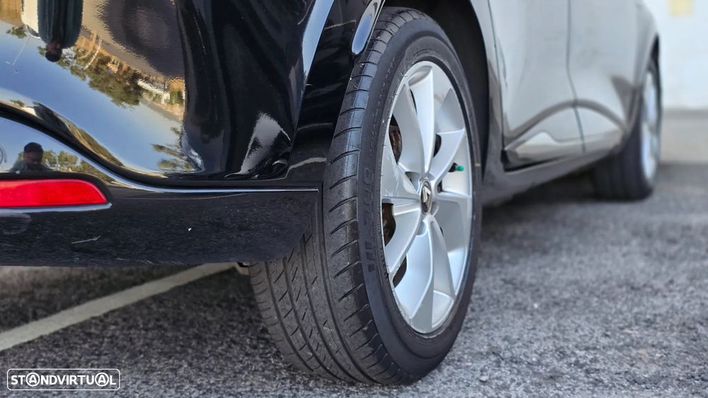 Renault Clio Sport Tourer 1.5 dCi Limited EDition - 20