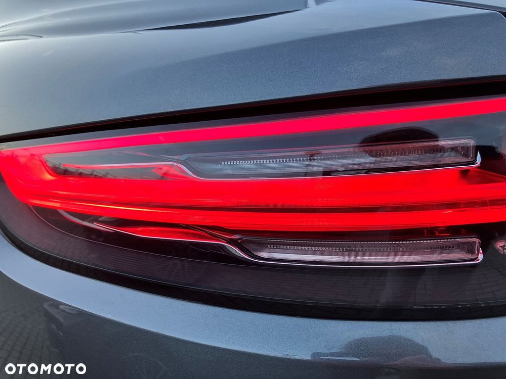 Porsche Cayenne - 10