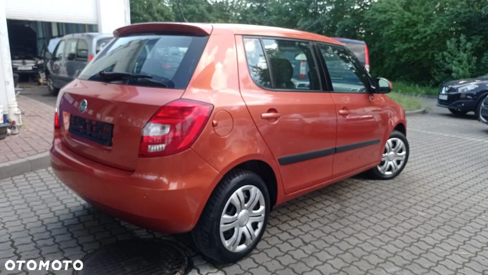 Skoda Fabia 1.6 16V Elegance - 11