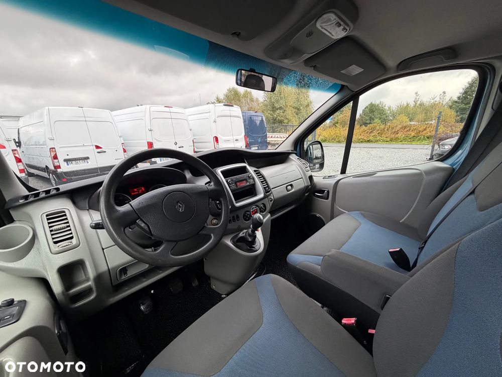 Renault Trafic 2.0 dCi 115 FAP Combi L1H1 Expression - 9