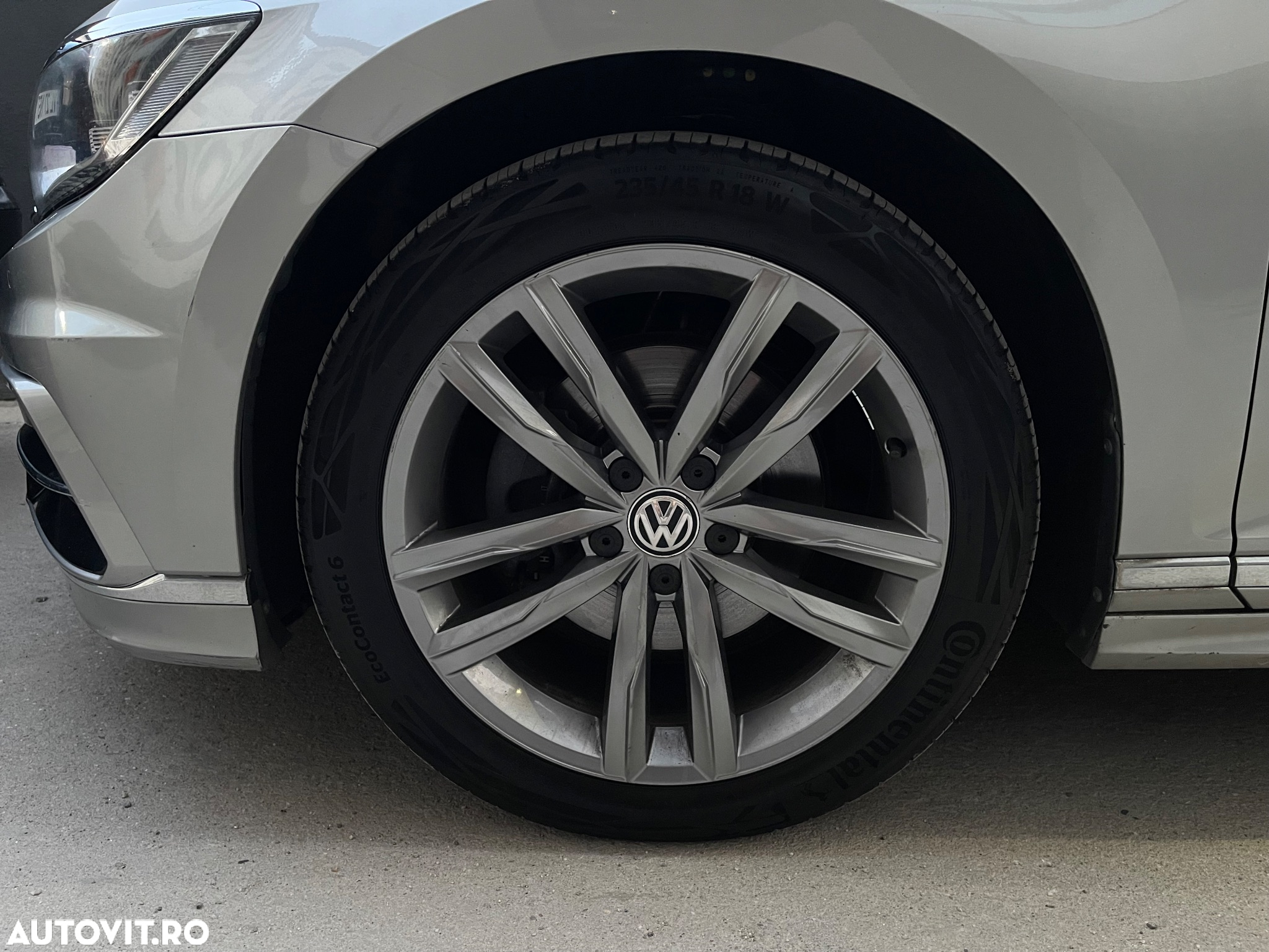 Volkswagen Passat Variant 2.0 TDI DSG R Executive - 27