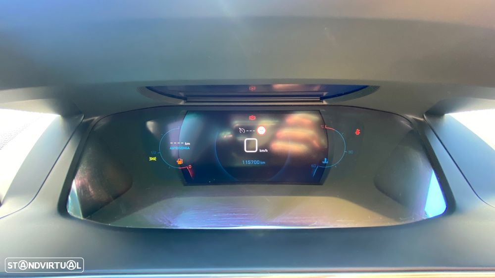 Peugeot 208 1.5 BlueHDi GT - 27