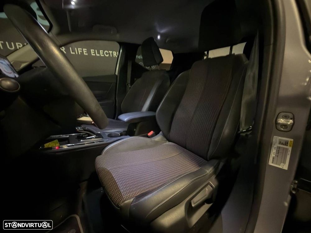 DS DS3 E-Tense Edition France - 19