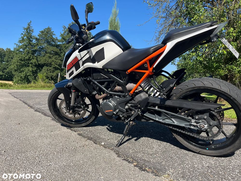 KTM Duke 125 - 2