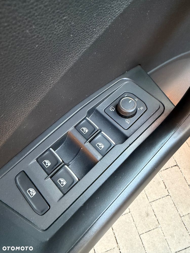 Volkswagen T-Roc 1.5 TSI ACT OPF DSG Sport - 13
