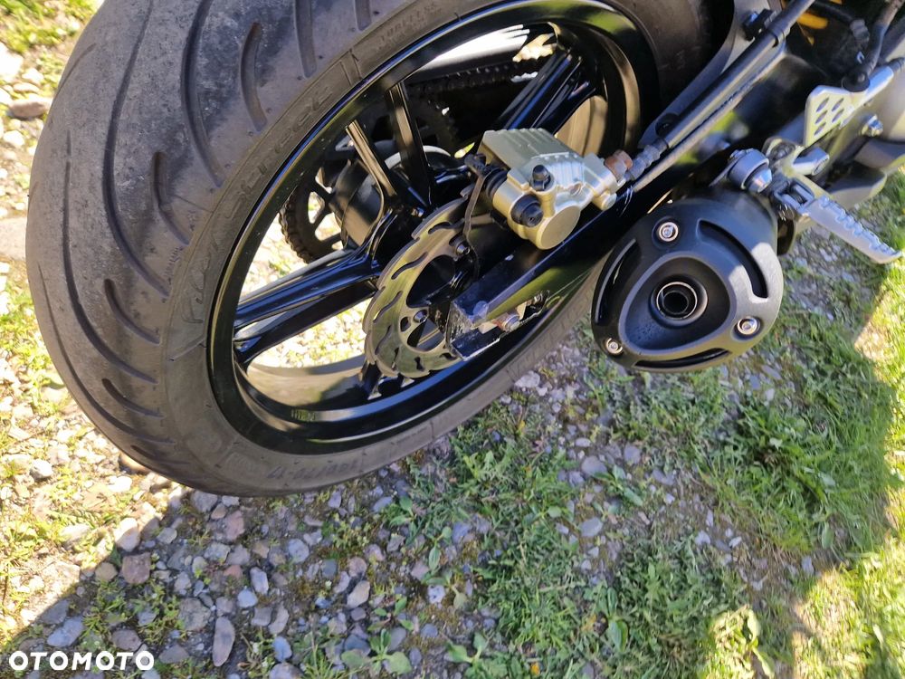 Yamaha R125 - 20