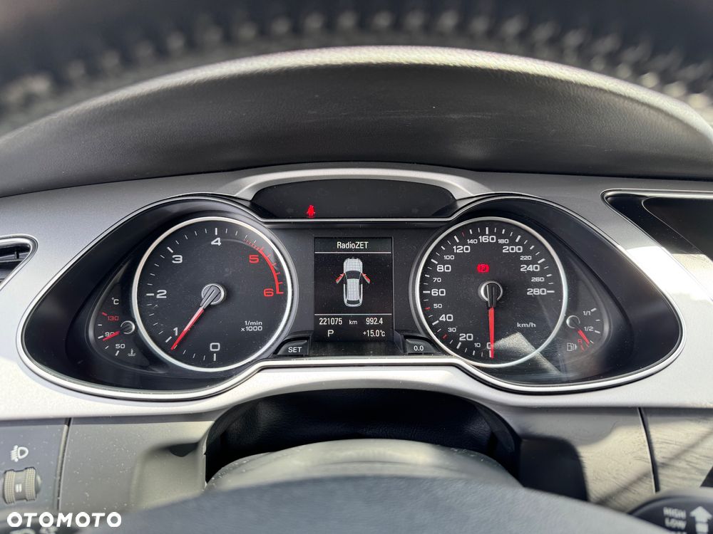 Audi A4 Avant 2.0 TDI DPF clean diesel multitronic Ambiente - 15