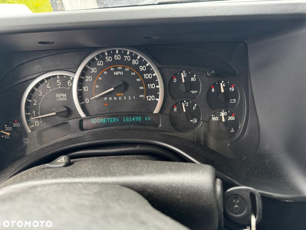 Hummer H2 - 30