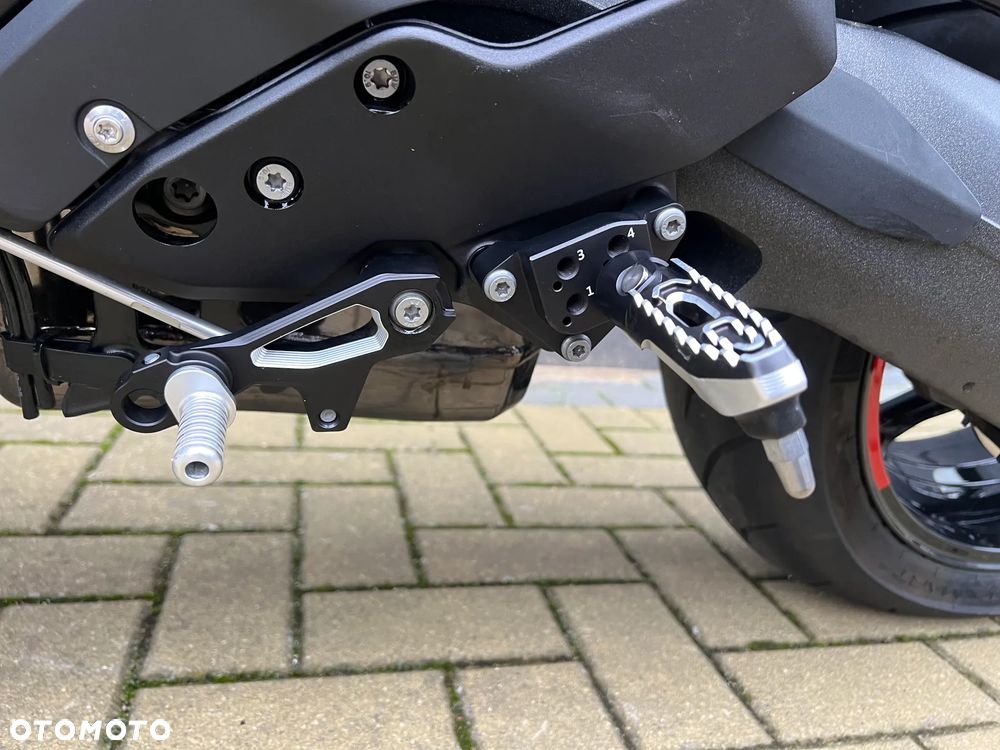 BMW RS - 25