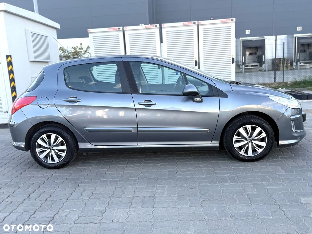 Peugeot 308 - 9