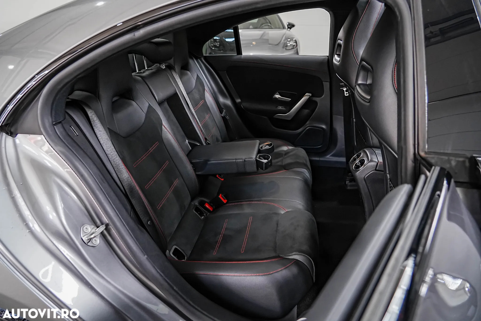 Mercedes-Benz CLA 180 7G-DCT Edition AMG Line - 9