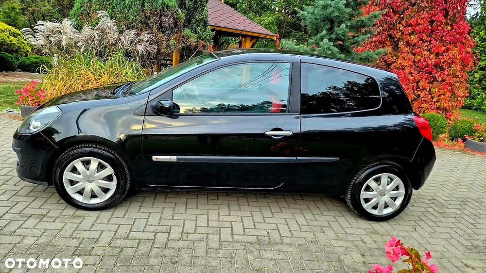Renault Clio 1.2 16V TCE S - 3
