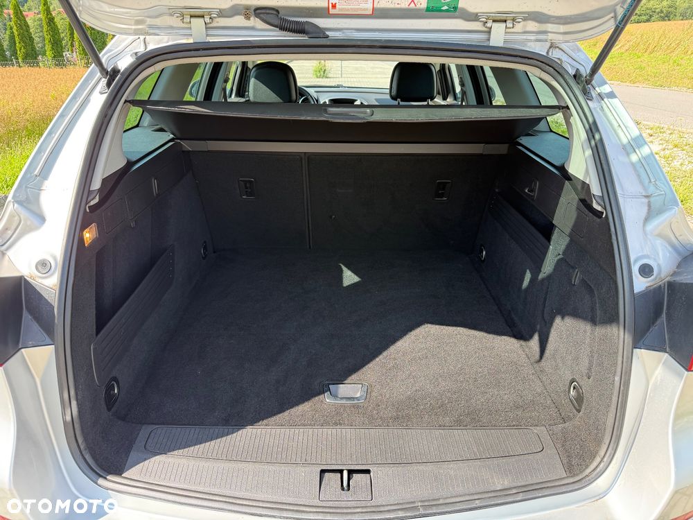 Opel Astra 1.4 T Enjoy - 14