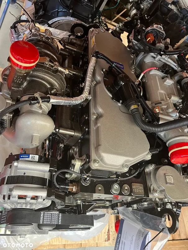 SILNIK Perkins MPKXL04.4SU1 1204J-E44TTA 117 kW cat C4.4 E44TTA - 8