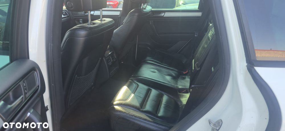 Volkswagen Touareg 3.0 V6 TDI DPF Automatik Individual - 14