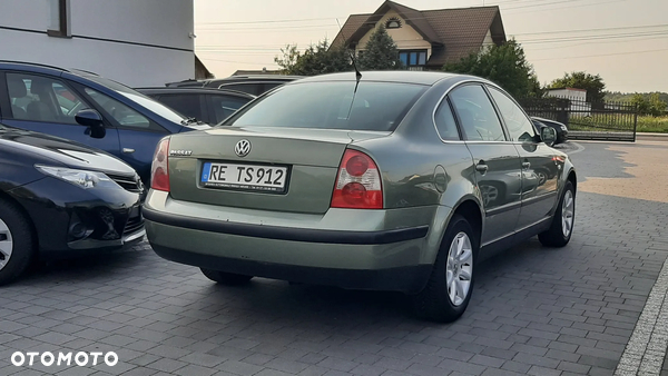 Volkswagen Passat 1.6