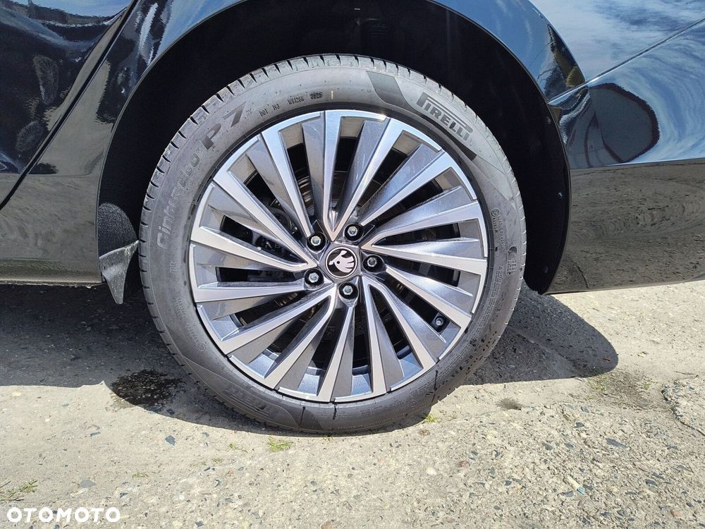 Skoda Superb 2.0 TDI SCR 4x4 L&K DSG - 21