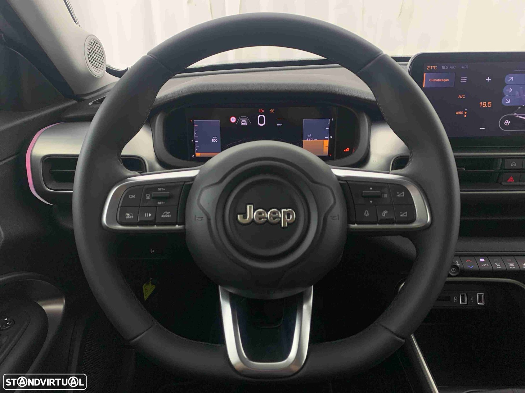 Jeep Avenger 1.2 GSE T3 Summit - 9
