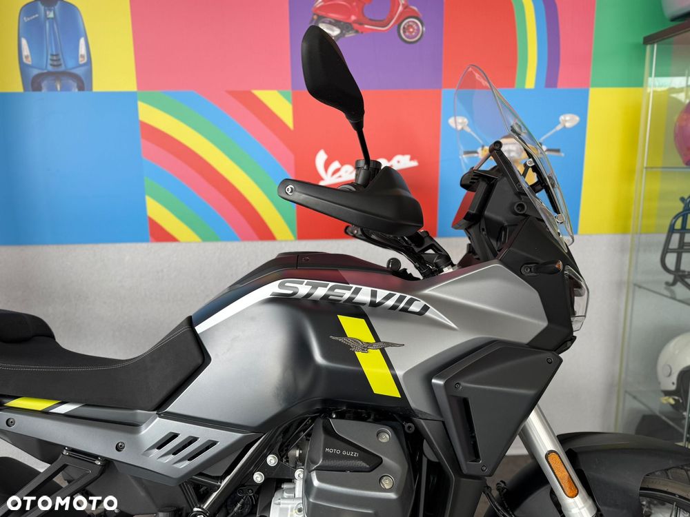 Moto Guzzi Stelvio - 13