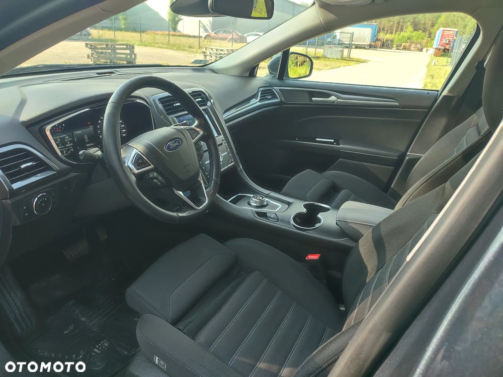Ford Mondeo 2.0 EcoBlue Titanium - 9
