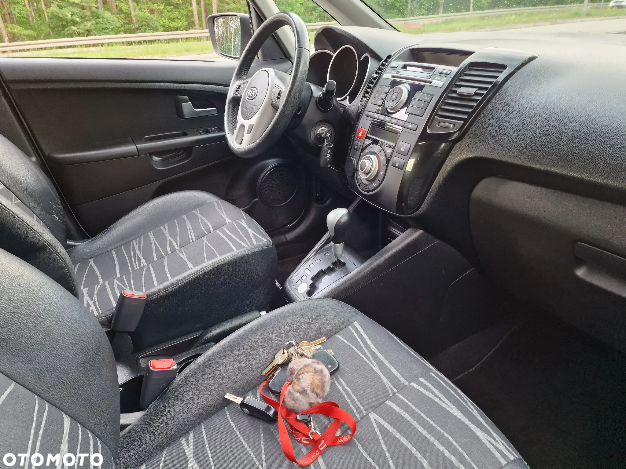 Kia Venga 1.6 CVVT Automatik Edition 7 - 15