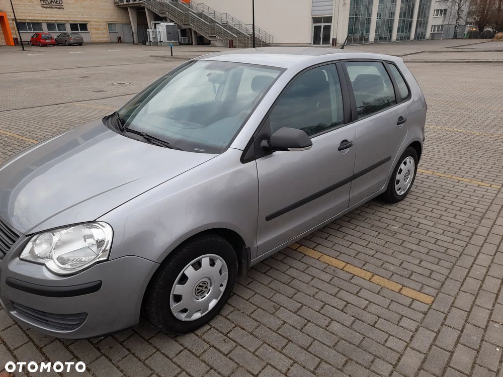 Volkswagen Polo 1.4 16V Comfortline - 4