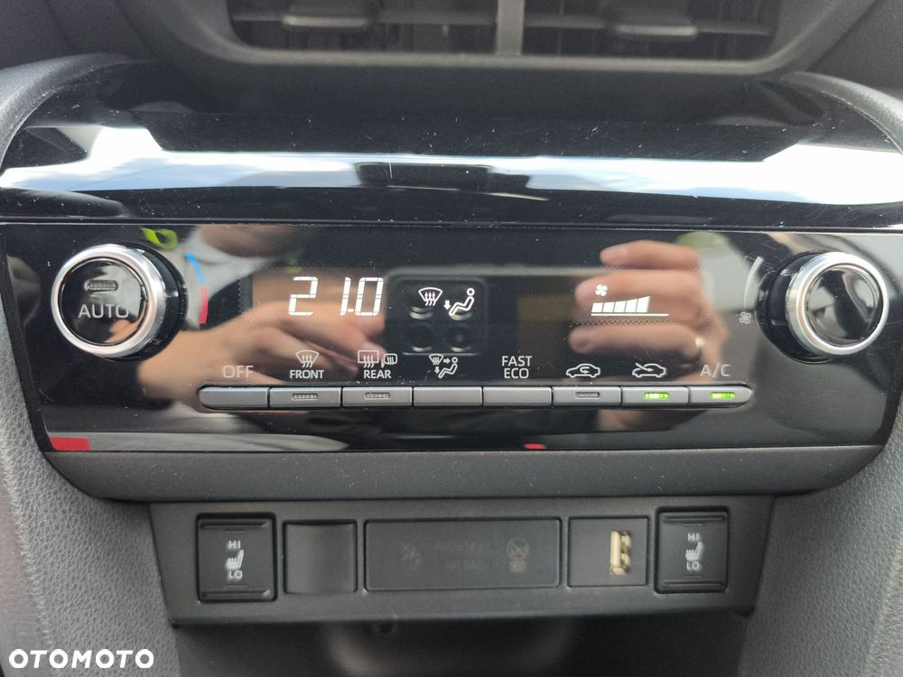 Toyota Yaris Cross Hybrid 1.5 Comfort - 18