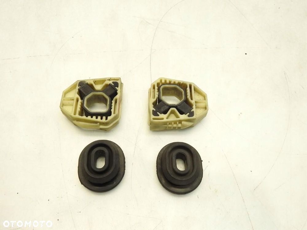 UCHWYT GUMA MOCOWANIE CHŁODNICY VW SHARAN II 2.0 TDI 1Z0121367B - 3