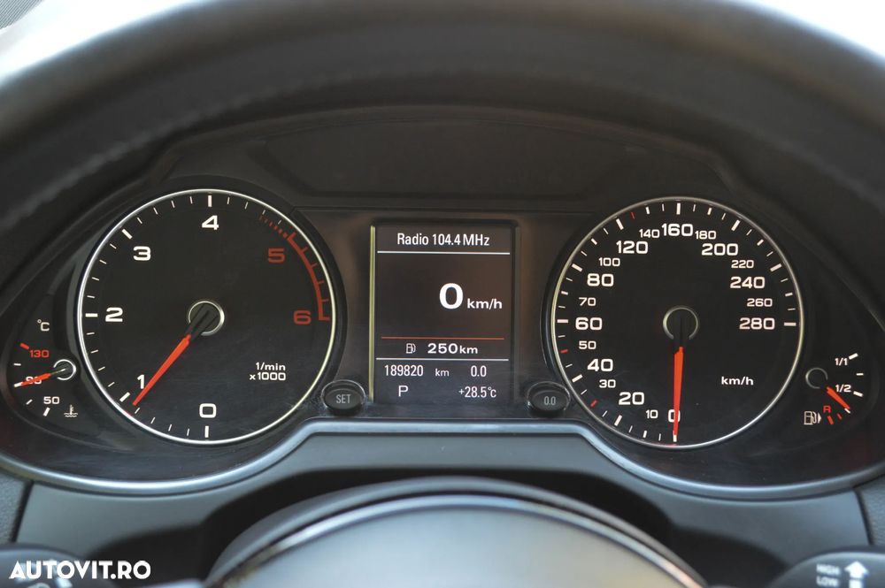 Audi Q5 2.0 TDI Quattro S tronic - 8