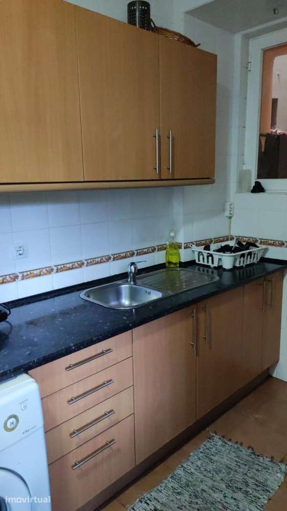Quarto - localizado em Arroios Lisbon - Grande imagem: 5/9