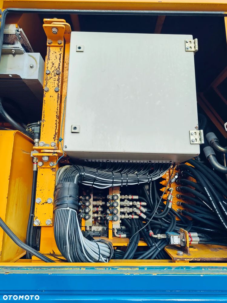 Inny Bauer MBG 24 - 4