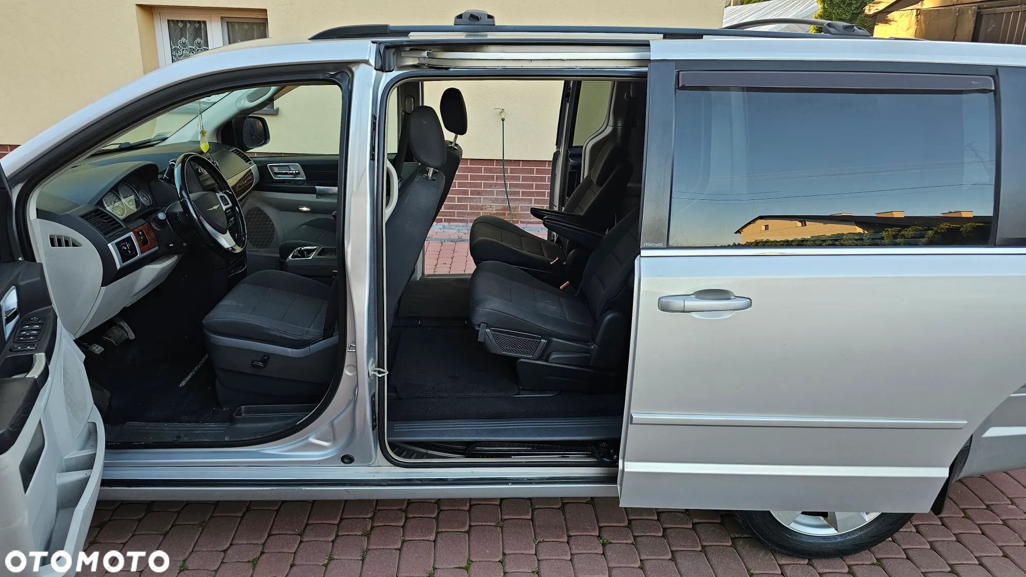 Chrysler Grand Voyager 2.8 CRD Touring - 7