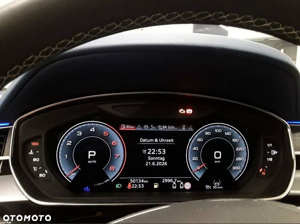 Audi A8 - 10