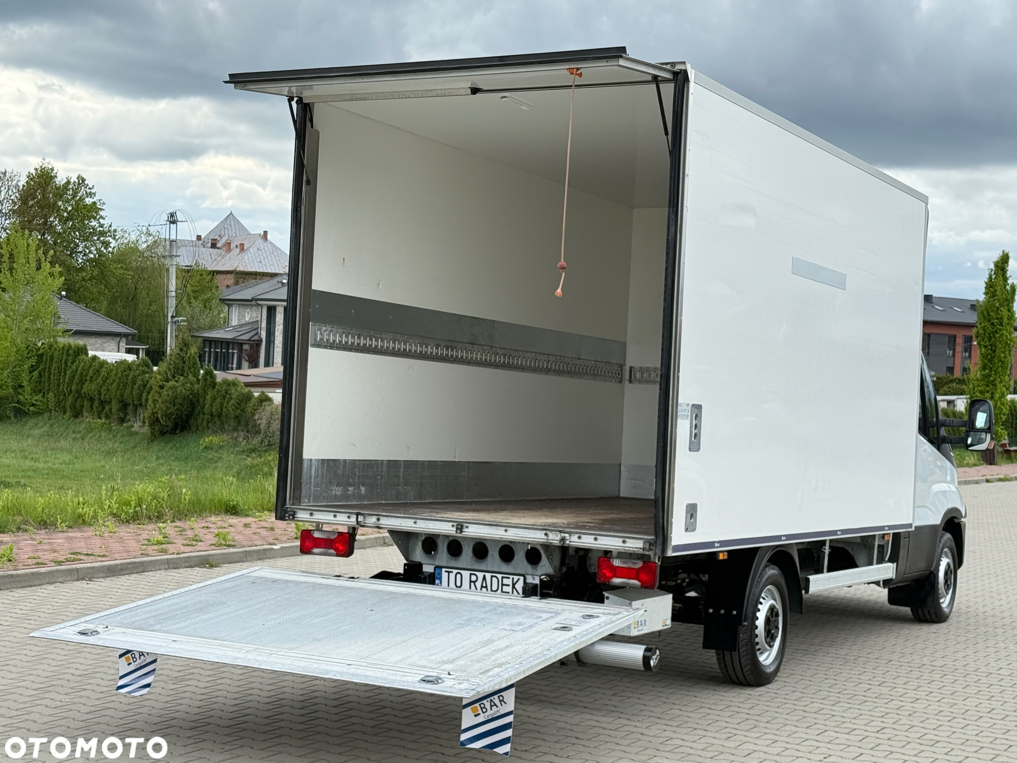 Iveco DAILY 35-160 160KM Hi Matic *Resor+Poduszka* 8 E.Palet Kontener * Izoterma +Winda 750KG BOGATA Opcja Wyposażenia!!! - 29