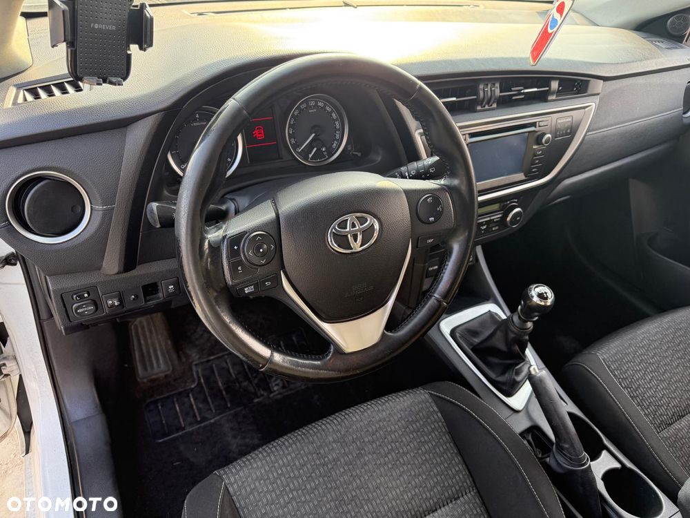 Toyota Auris 1.6 Active - 13