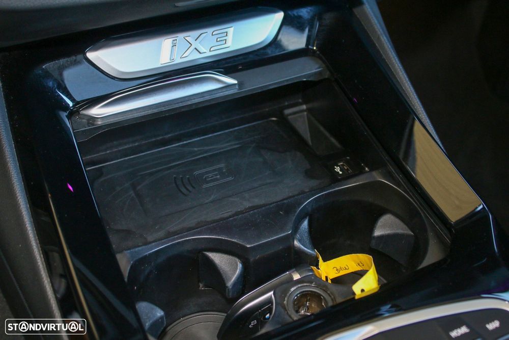 BMW iX3 M Sport Impressive - 28