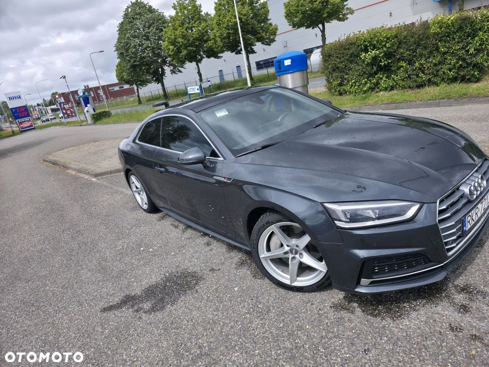 Audi A5 Coupé - 1