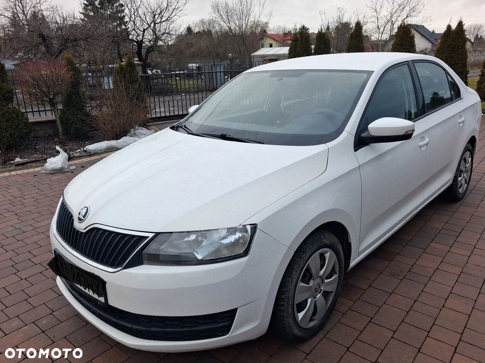 Skoda RAPID 1.2 TSI Active - 4