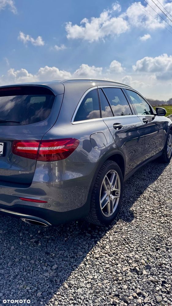 Mercedes-Benz GLC 250 4-Matic - 2