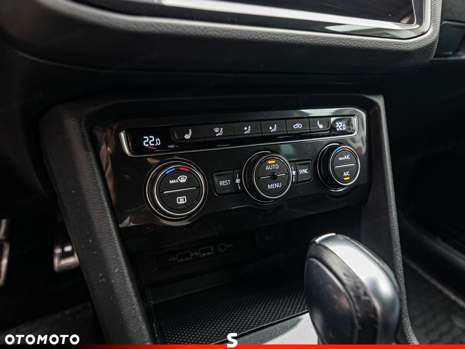 Volkswagen Tiguan 2.0 TSI 4Mot IQ Drive DSG - 17