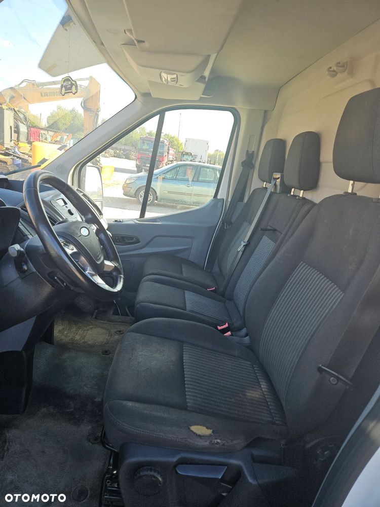 Ford Transit - 4