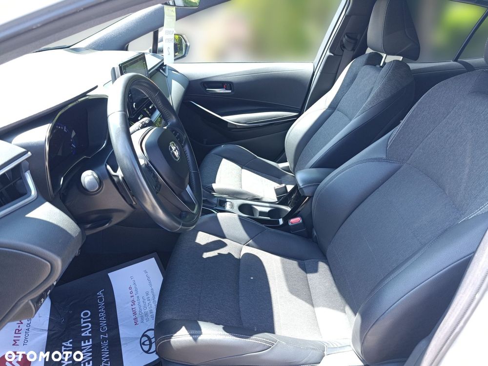 Toyota Corolla 2.0 Hybrid Comfort - 19