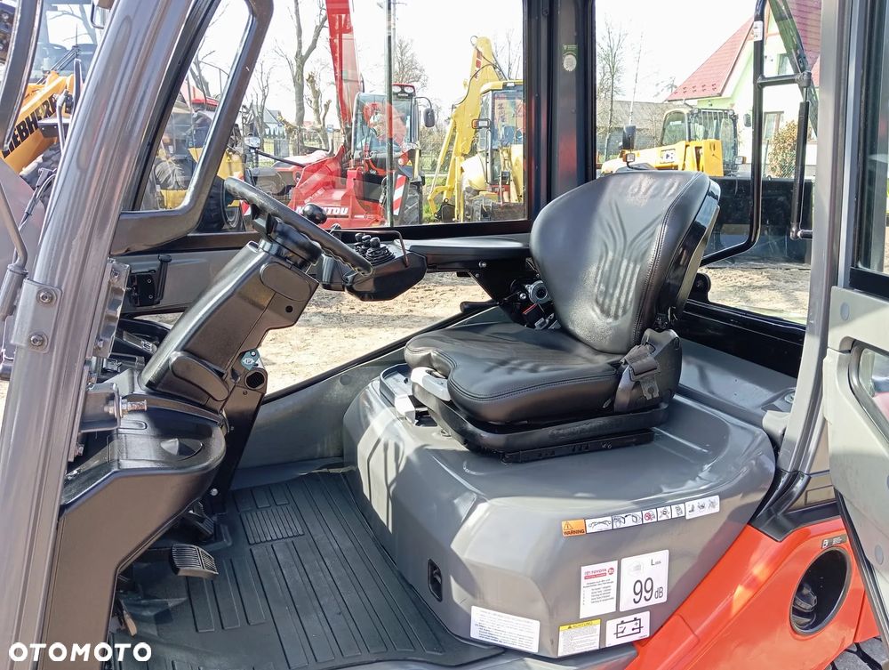 Toyota Wózek widłowy Toyota 02-8FGJF35 - 6