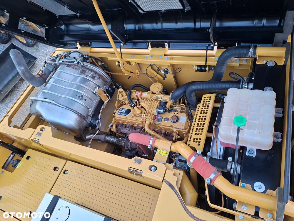 Caterpillar CAT 326 FL - 22
