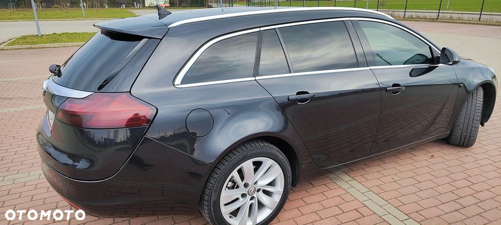 Opel Insignia - 11
