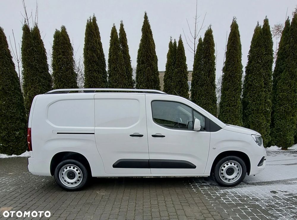 Opel COMBO - 4