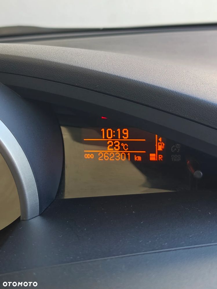Toyota Verso 2.0 D-4D Sol 7os - 28
