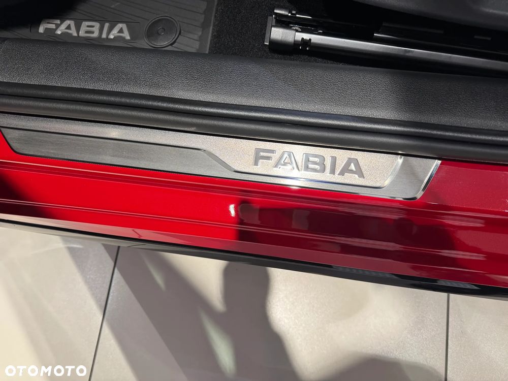 Skoda Fabia 1.5 TSI Monte Carlo DSG - 8