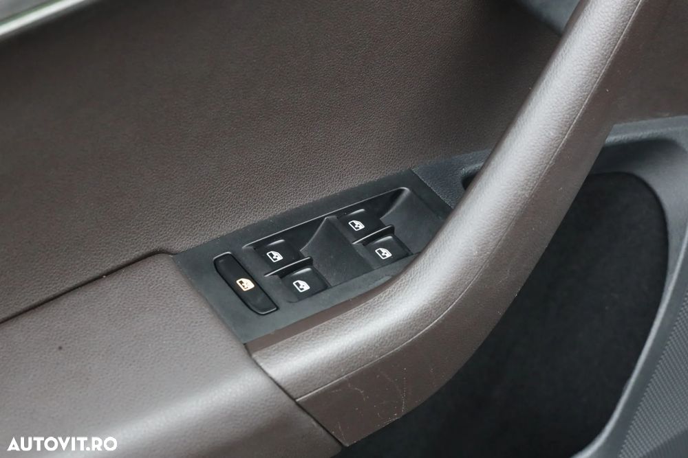 Skoda Octavia 2.0 TDI 4x4 DSG Scout - 20